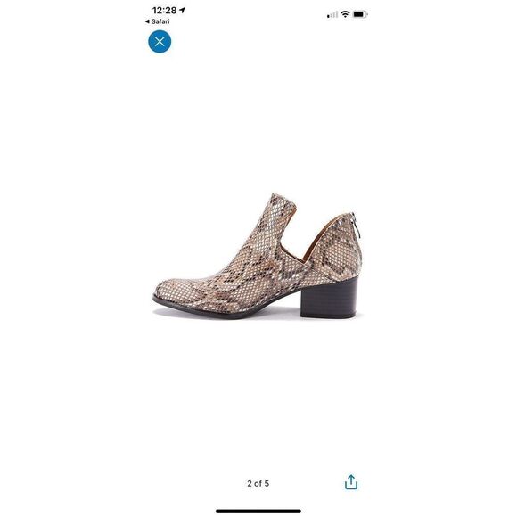 New Directions Fredricka Booties Women’s‎ 6 Grey - Picture 2 of 9